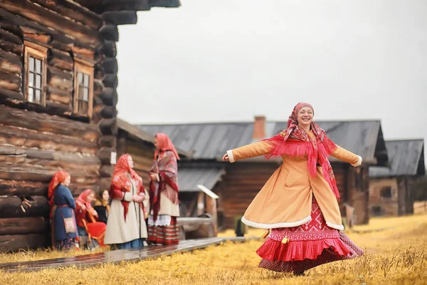 Traditional Slavic Rituals Rustic Style Outdoor Summer Slavic Village Farm — Stock Photo, Image