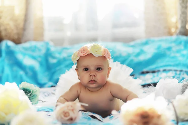 Kleine Baby Ligt Wieg Pasgeboren Baby — Stockfoto
