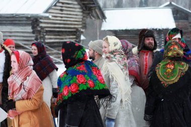 Antik gelenek kavramı. Slav karnavalı. Ayinler, danslar, falcılık. Avrupa Slavlarının Kıyafetleri.
