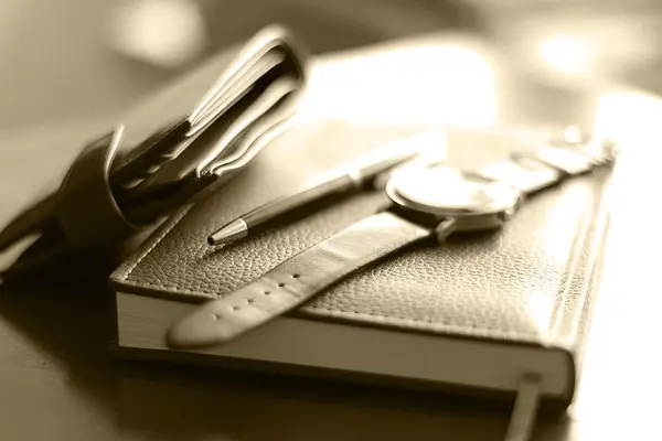 Set Männer Tagebuch Brieftasche Uhren — Stockfoto