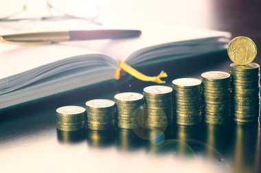 para Döviz Kuru gözlük kalem defter