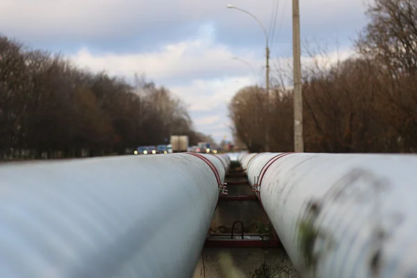 Pipeline auf der Straße — Stockfoto