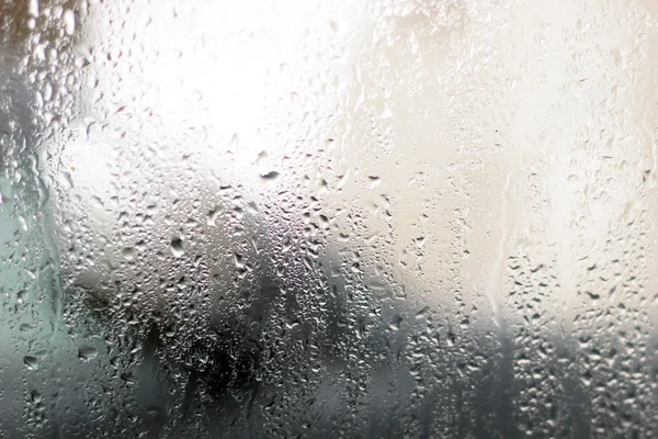 Gotas de chuva no vidro — Fotografia de Stock