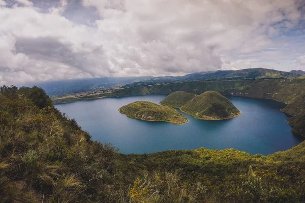 Guardando Verso Isola Sul Famoso Lago Cuicocha Ecuador Panorama Lago — Foto Stock