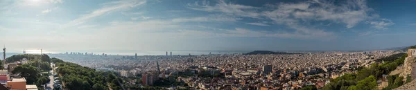 Szeroka Panorama Barcelony Hiszpania Widok Bunkrów Karmel Słoneczny Dzień Niebieskim — Zdjęcie stockowe