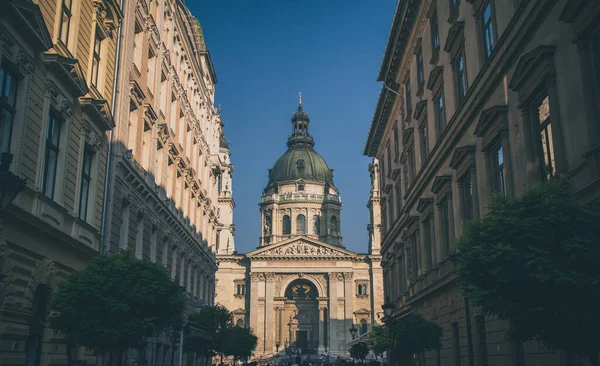 Знаменитий Римський Кафедральний Собор Святого Іствана Будапешті Який Видно Торгової — стокове фото