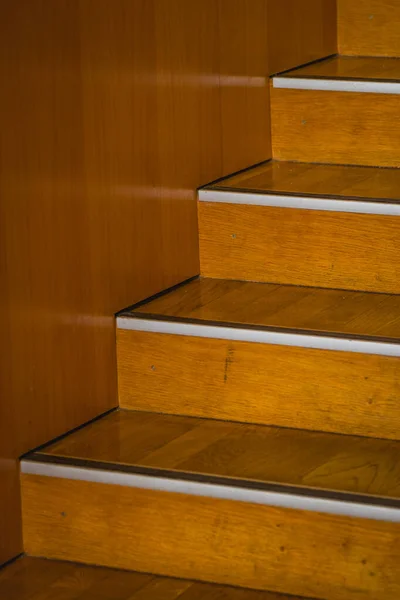 Detail Wooden Stairs Bit Worn Aluminium Leading Edge Rising Right — Stock Photo, Image