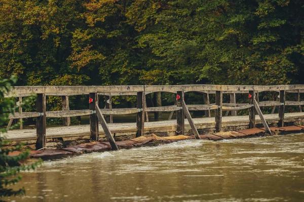 Overstroomde Houten Trestle Brug Met Weg Als Gevolg Van Zware — Stockfoto