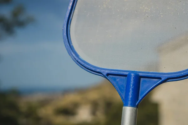 Κοντινό Πλάνο Λεπτομέρεια Φωτογραφία Ενός Skimmer Πισίνα Δίχτυ Μπλε Χρώμα — Φωτογραφία Αρχείου
