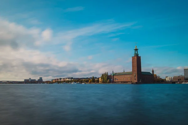 Malebná Odpolední Fotografie Stockholmského Zámku Radnice Gamla Stan Slunečný Podzimní — Stock fotografie