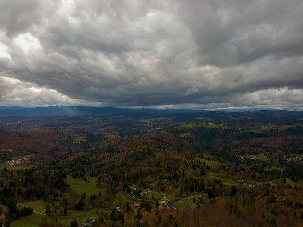 Panorama Notranjska Región Slovenia Colores Otoñales Con Densas Nubes Llevando —  Fotos de Stock