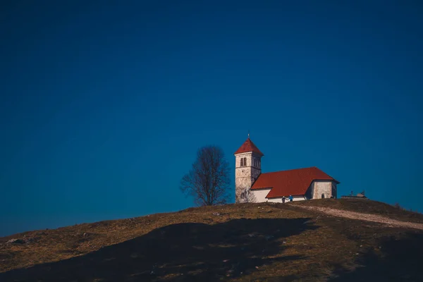 Uitzicht Ana Sveta Ana Kerk Een Kleine Heuvel Boven Podpec — Stockfoto