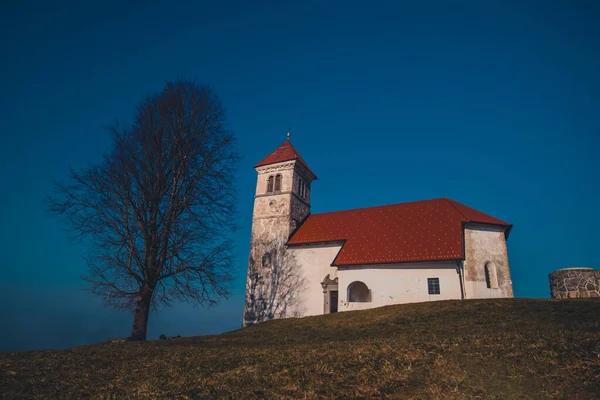 Uitzicht Ana Sveta Ana Kerk Een Kleine Heuvel Boven Podpec — Stockfoto