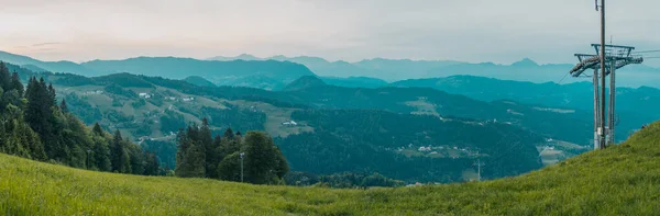 Panorama Noturno Pista Esqui Stari Vrh Eslovénia Vista Sobre Colinas — Fotografia de Stock