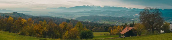 Panorama Outono Kamnisko Savinjske Alpes Eslovênia Visto Colinas Acima Região — Fotografia de Stock