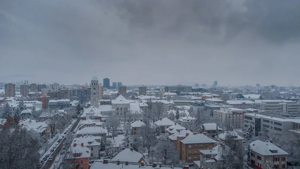 Zimní Vzdušné Panorama Severní Části Ljublaně Nebo Poljane Castle Hillu — Stock fotografie