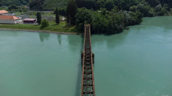 Stary Opuszczony Niebezpieczny Most Kolejowy Drawogradzie Niegdyś Ważny Szlak Tranzytowy — Zdjęcie stockowe