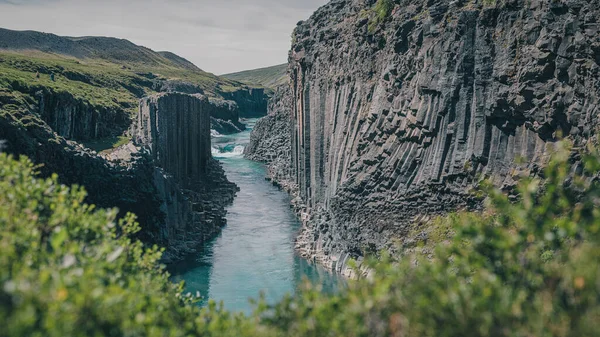 Überblick Über Den Studlagil Canyon Island Ein Malerisches Tal Mit — Stockfoto