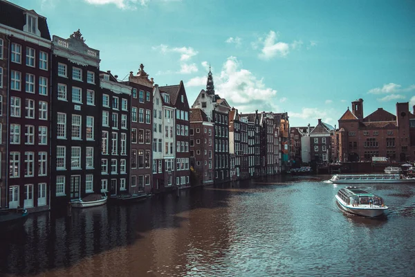 Vintage Leder Foto Typiske Amsterdam Huse Tæt Togstationen Med Skibene - Stock-foto