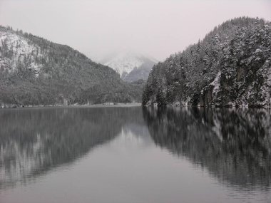 Dağlarda göl, Solden, Avusturya