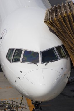 Uçağa biniş kapısı