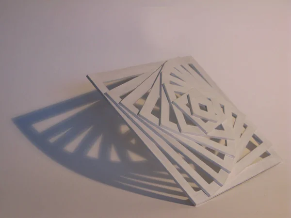 Cube Spirale Modèle Avec Ombres Sur Fond Neutre Espace Copie — Photo