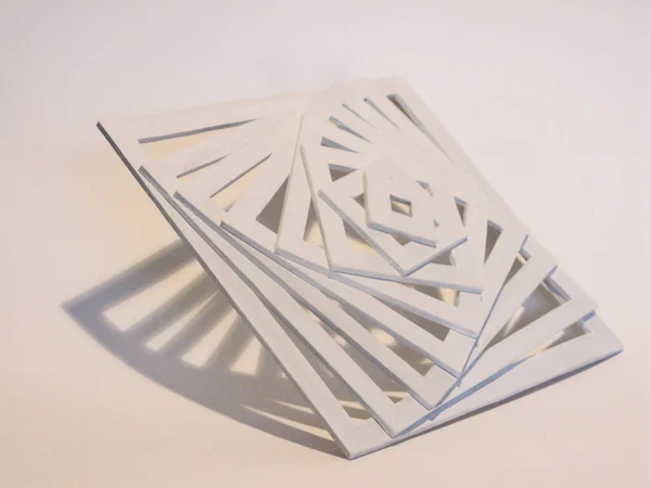 Спіральний Куб Модель Тінями Нейтральному Фоні Порожній Простір Копіювання — стокове фото