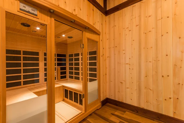 Infrared sauna cabin — Stock Photo, Image