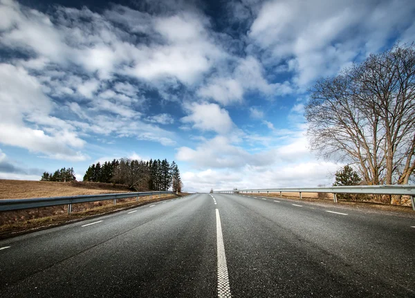 Camino de asfalto — Foto de Stock