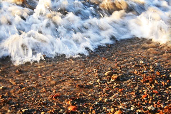 Ondas na praia — Fotografia de Stock