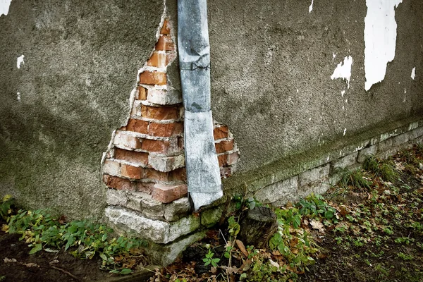 Oude gebroken muur — Stockfoto