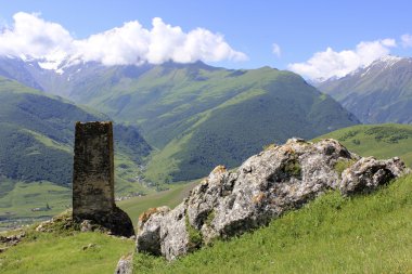 Orta Çağ mimari anıtları