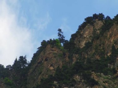 Kurtat dağın gorges