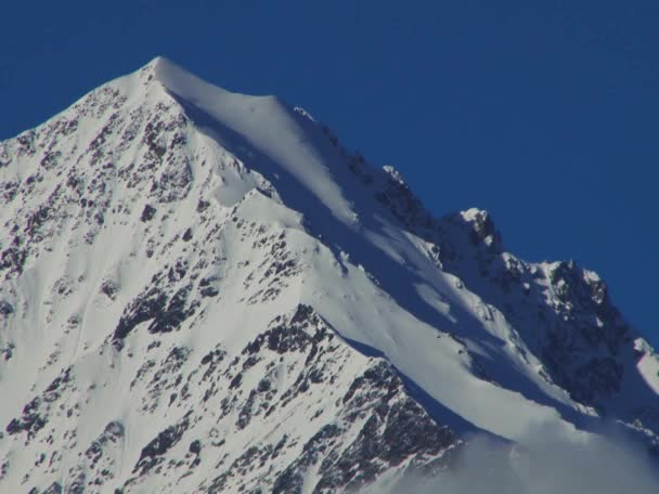 Gargantas de montaña Kurtat — Vídeos de Stock