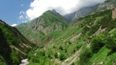 Doğa Kuzey Osetya-Alanya Kurtat gorges kez