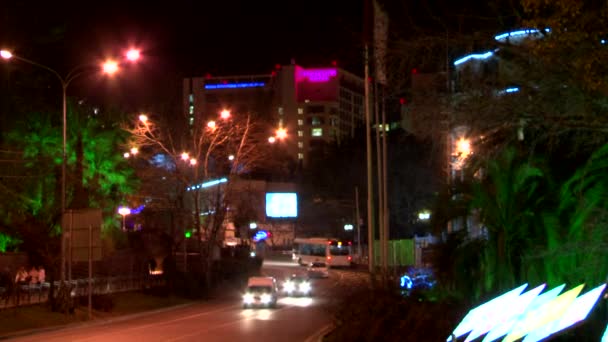 夜ビュー ダウンタウン ソチ 2014 年 2 月のオリンピックの間に — ストック動画
