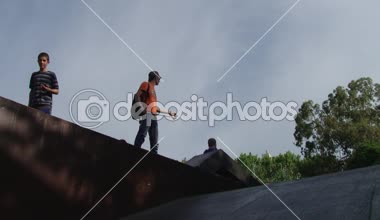 Yarışmalar parkour bir şehir parkı Sochi, Rusya Federasyonu