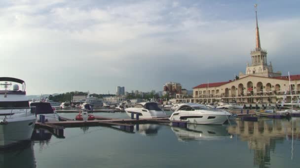 Vista del puerto de Sochi, Rusia — Vídeo de stock