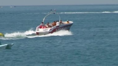 Karadeniz Köyü yaz tatili. Lazarevskoye dağlar. Sochi.