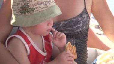 Karadeniz Köyü yaz tatili. Lazarevskoye dağlar. Sochi.