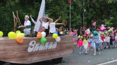 Festival karnaval'in şehir adını Sochi, Rusya Federasyonu