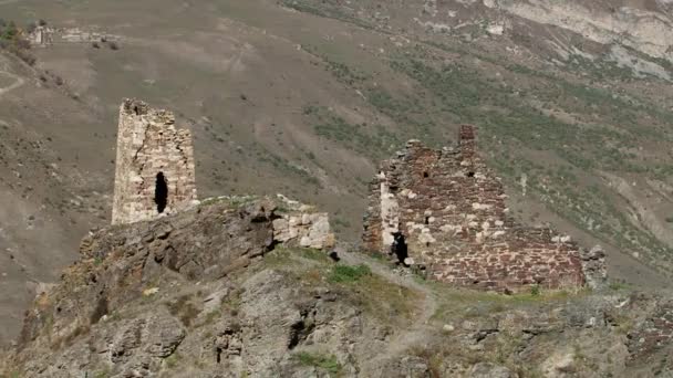 Natur Kurtat Gorge i Nordossetien, Kaukasus, Ryssland. — Stockvideo