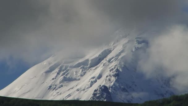 Naturaleza Kurtat Garganta en Osetia del Norte, Cáucaso, Rusia . — Vídeos de Stock