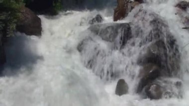 Doğa Kurtat Gorge Kuzey Osetya'da, Kafkasya, Rusya Federasyonu.