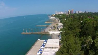 Sochi kıyı alanı Panoraması. Kafkasya, Rusya, Karadeniz.