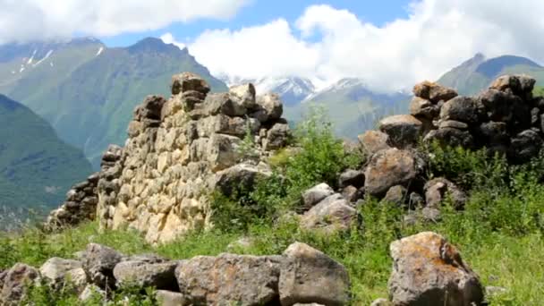 Kurtat Gorge Kuzey Osetya-Alanya, Kafkasya. — Stok video