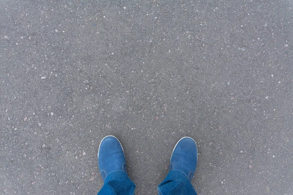 Adamın bacaklarıbenen van de mens