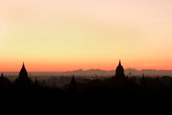Bagan antik pagodadan Myanmar. — Stok fotoğraf