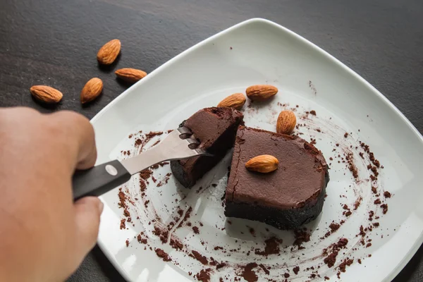 Çikolatalı kek withalmond. — Stok fotoğraf