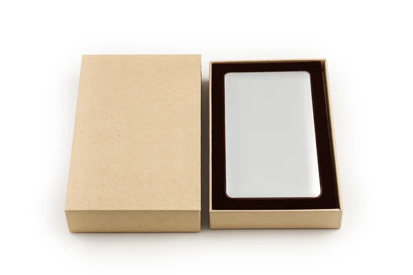 Mobil aygıtları şarj etmek için güç bankası.